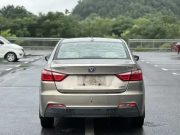 2015 Changan Yuexiang V7 с пробегом 77 000 км