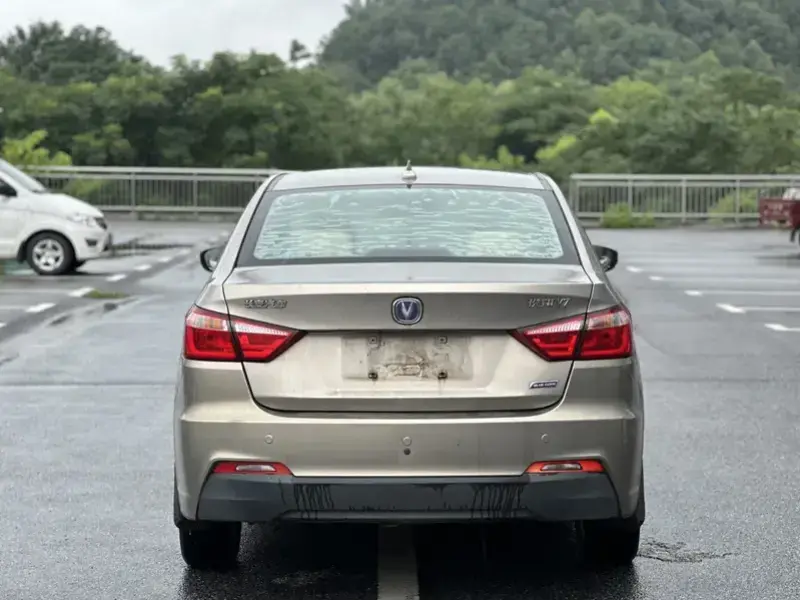 2015 Changan Yuexiang V7 с пробегом 77 000 км