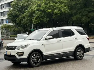 Oshan Changan Oushang CX70