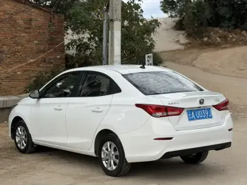 2018 Changan Yuexiang с пробегом 40 000 км