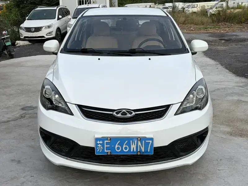 2016 Chery Cloud 2 с пробегом 40 000 км