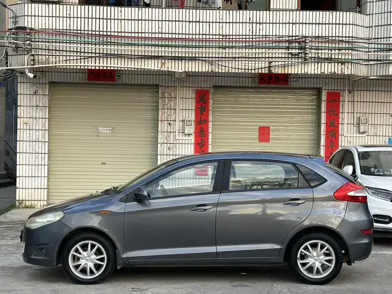 2013 Chery Cloud 2 с пробегом 110 000 км