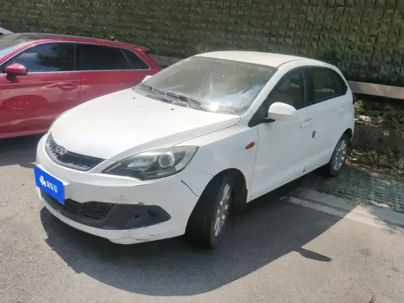2015 Chery Cloud 2 с пробегом 53 000 км