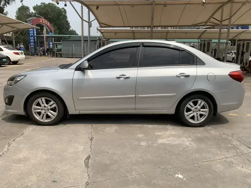 2012 Changan Yuexiang V5 с пробегом 150 000 км