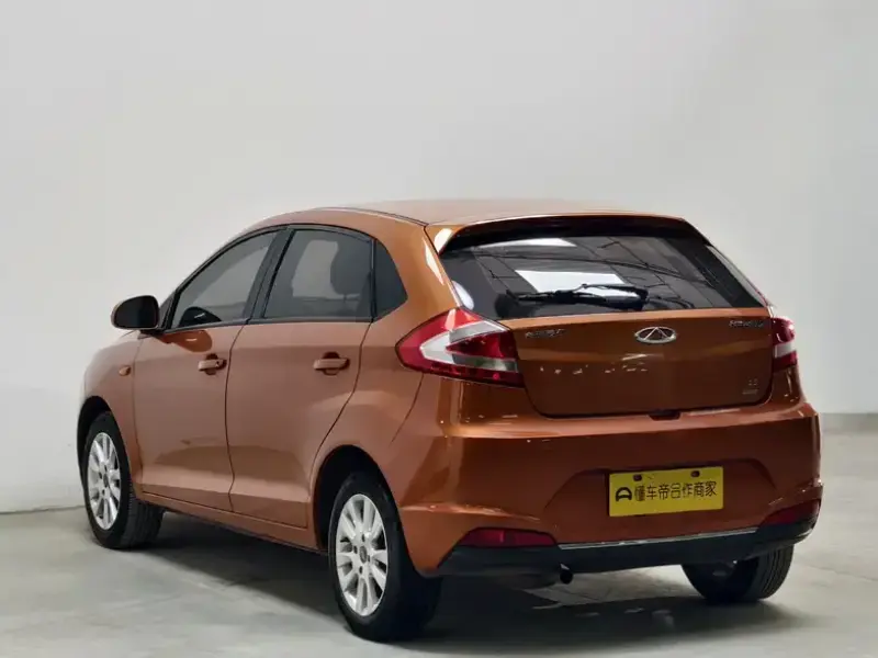 2015 Chery Cloud 2 с пробегом 88 000 км