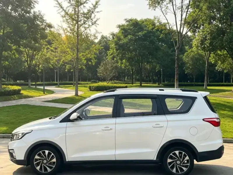 2017 Oshan Changan Oushang A800 с пробегом 95 000 км