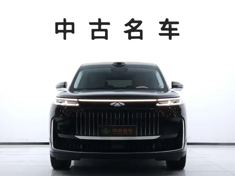 2026 Chery Fengyun T11 с пробегом 11 000 км