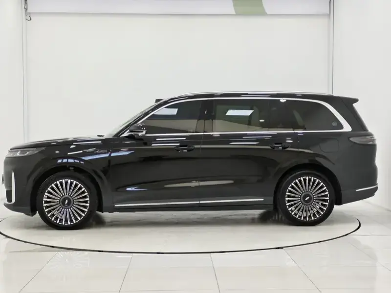 2026 Chery Fengyun T11 с пробегом 15 900 км