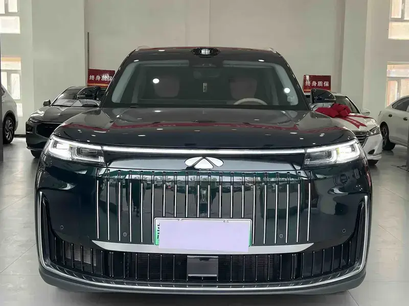 2026 Chery Fengyun T11 с пробегом 9 000 км
