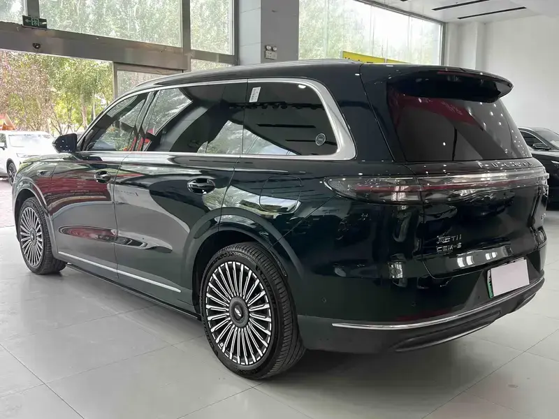 2026 Chery Fengyun T11 с пробегом 9 000 км