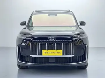 2026 Chery Fengyun T11 с пробегом 27 700 км