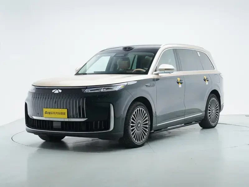 2026 Chery Fengyun T11 с пробегом 11 300 км