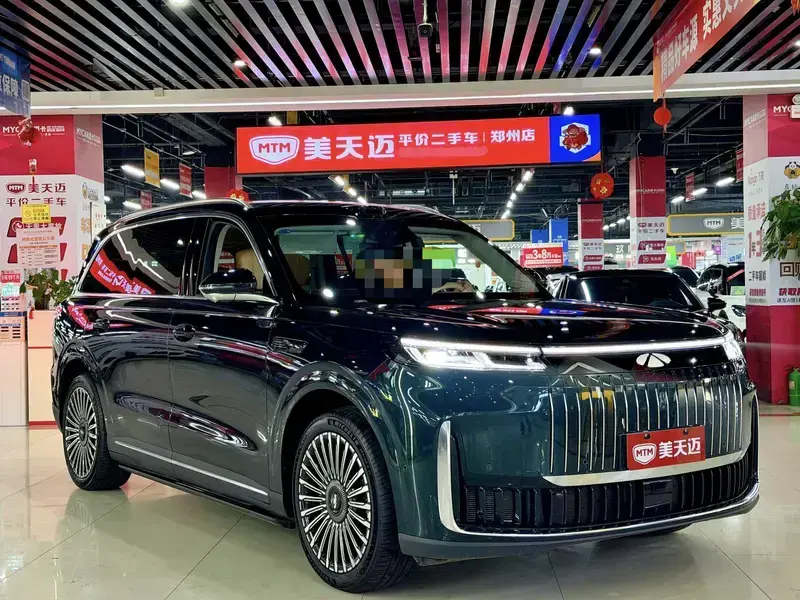 2026 Chery Fengyun T11 с пробегом 12 000 км