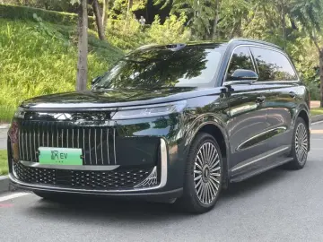 Chery Fengyun T11