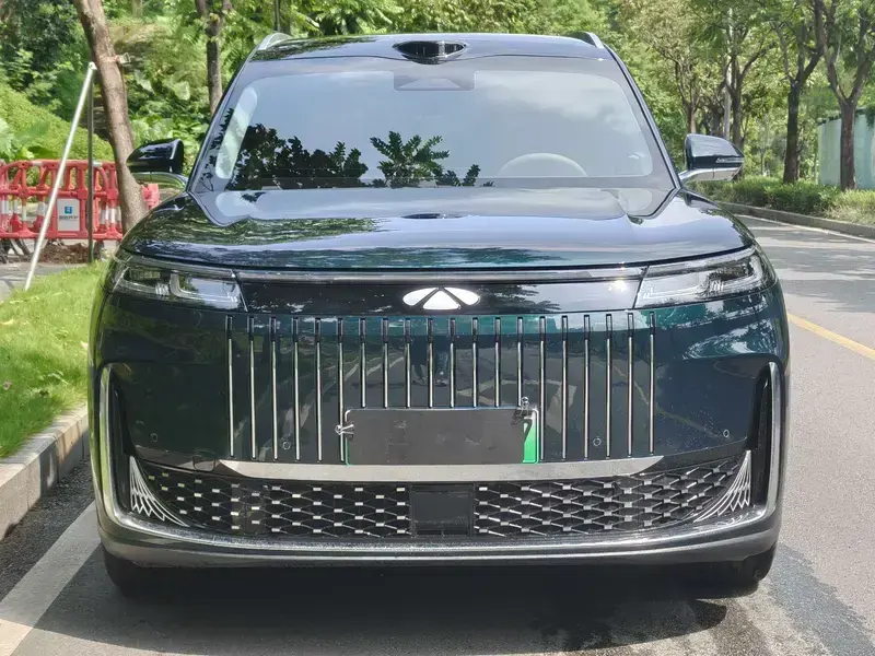2026 Chery Fengyun T11 с пробегом 11 000 км