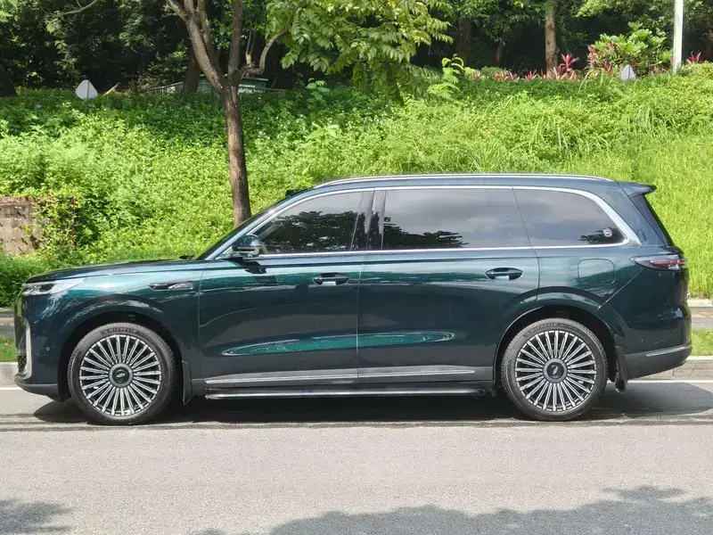 2026 Chery Fengyun T11 с пробегом 11 000 км