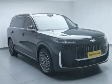 2026 Chery Fengyun T11 с пробегом 7 500 км