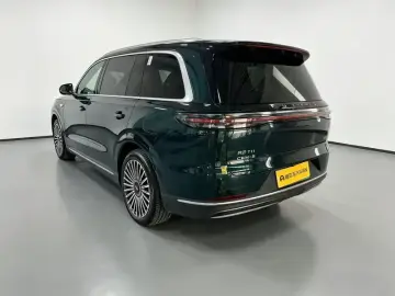 2026 Chery Fengyun T11 с пробегом 8 000 км
