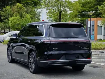 2026 Chery Fengyun T11 с пробегом 28 000 км