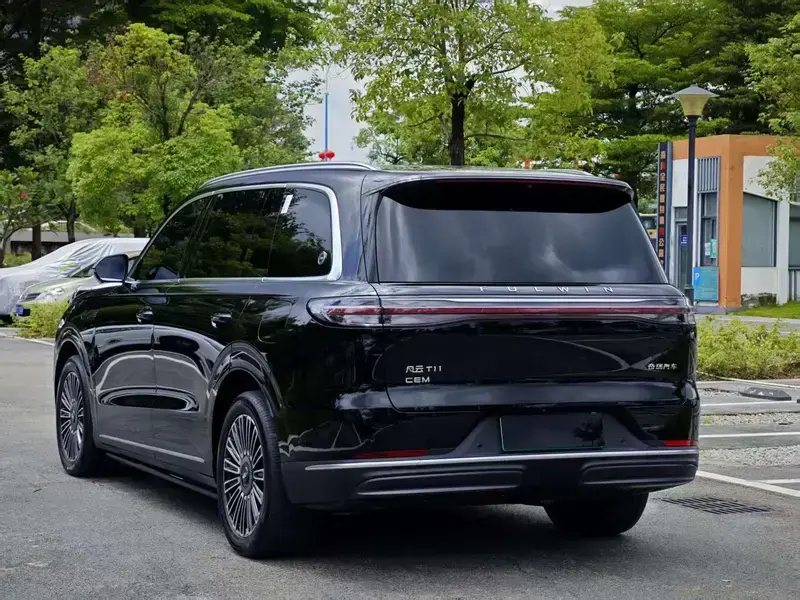 2026 Chery Fengyun T11 с пробегом 28 000 км