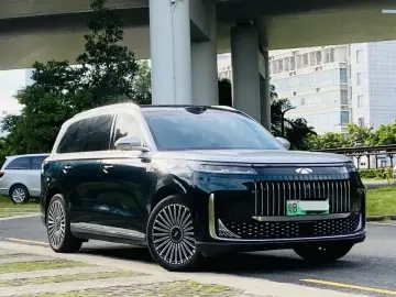 2026 Chery Fengyun T11 с пробегом 16 000 км