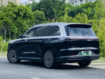 2026 Chery Fengyun T11 с пробегом 16 000 км