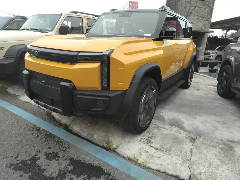 2025 Chery Storm X3L с пробегом 13 700 км
