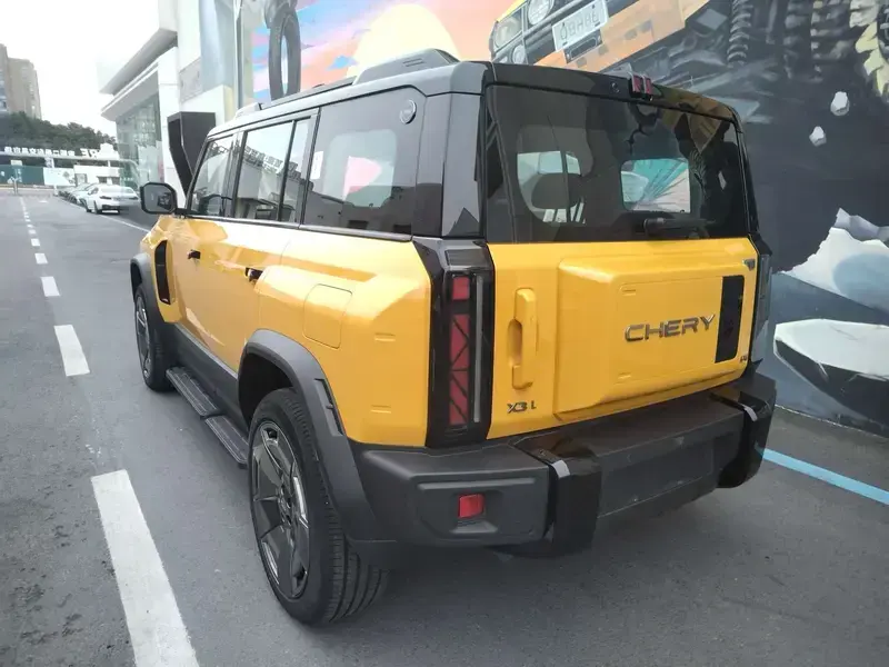 2025 Chery Storm X3L с пробегом 13 700 км