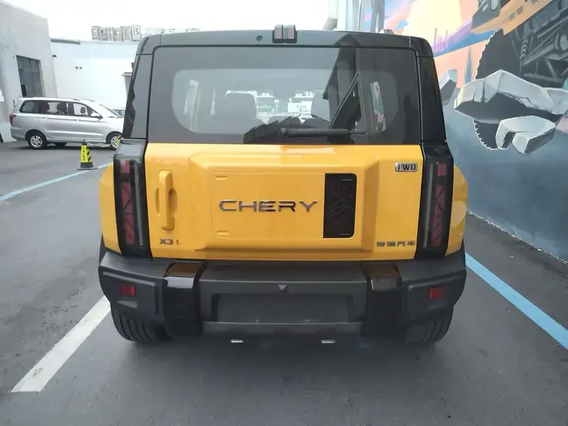 2025 Chery Storm X3L с пробегом 13 700 км