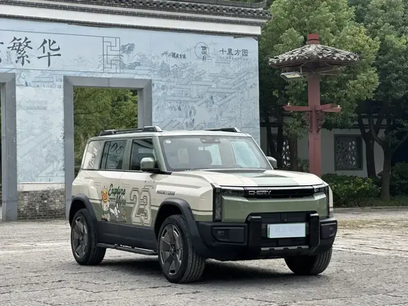 2025 Chery Storm X3L с пробегом 15 000 км