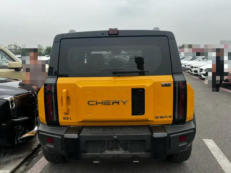 2025 Chery Storm X3L с пробегом 12 000 км