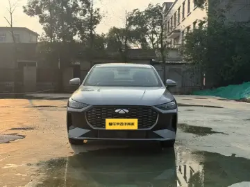 2025 Chery Fengyun A8L с пробегом 5 000 км