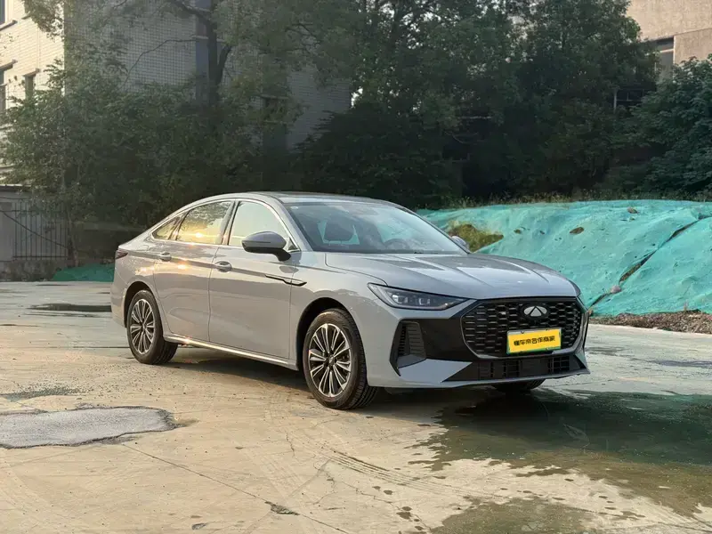 2025 Chery Fengyun A8L с пробегом 5 000 км