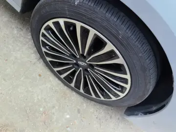 2025 Chery Fengyun A8L с пробегом 13 000 км