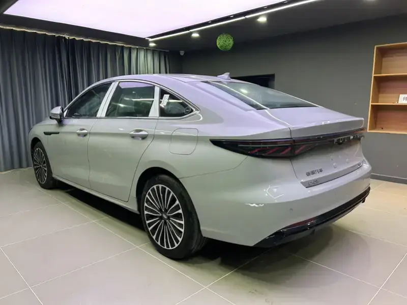 2025 Chery Fengyun A8L с пробегом 100 км