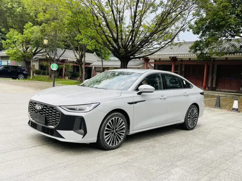 2025 Chery Fengyun A8L с пробегом 10 000 км