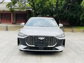 2025 Chery Fengyun A8L с пробегом 10 000 км