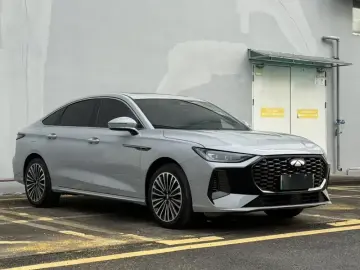 2025 Chery Fengyun A8L с пробегом 7 000 км