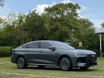 2025 Chery Fengyun A8L с пробегом 10 000 км