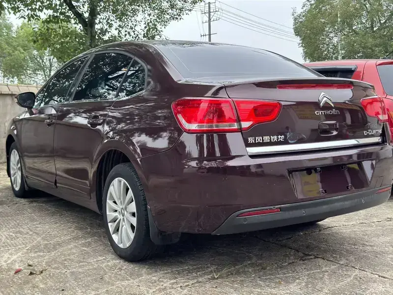 2014 Citroen C4 C-Quatre с пробегом 130 000 км