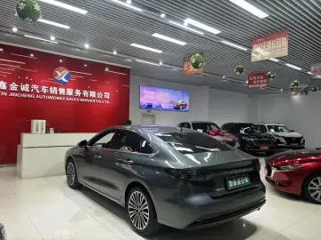 2025 Chery Fengyun A8L с пробегом 9 000 км