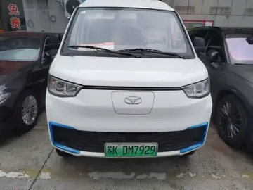 2025 Chery Kaiyi River Dolphin E7 с пробегом 4 100 км