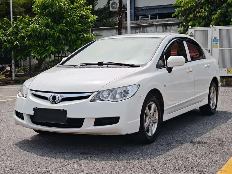 2015 Ciimo (Dongfeng-Honda) CIIMO с пробегом 127 000 км