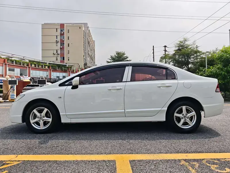 2015 Ciimo (Dongfeng-Honda) CIIMO с пробегом 127 000 км