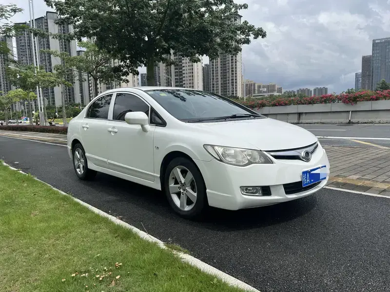 2012 Ciimo (Dongfeng-Honda) CIIMO с пробегом 140 000 км