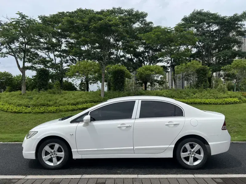 2012 Ciimo (Dongfeng-Honda) CIIMO с пробегом 140 000 км