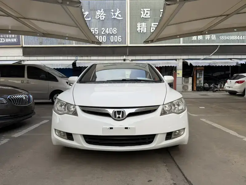 2015 Ciimo (Dongfeng-Honda) CIIMO с пробегом 106 000 км