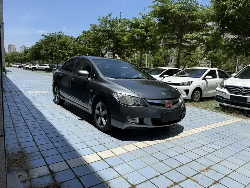 2012 Ciimo (Dongfeng-Honda) CIIMO с пробегом 140 000 км