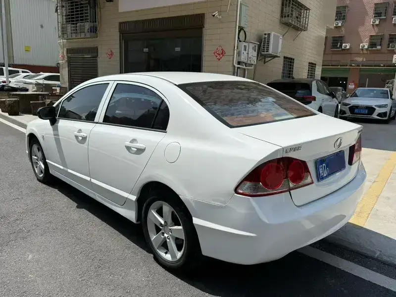 2012 Ciimo (Dongfeng-Honda) CIIMO с пробегом 120 000 км