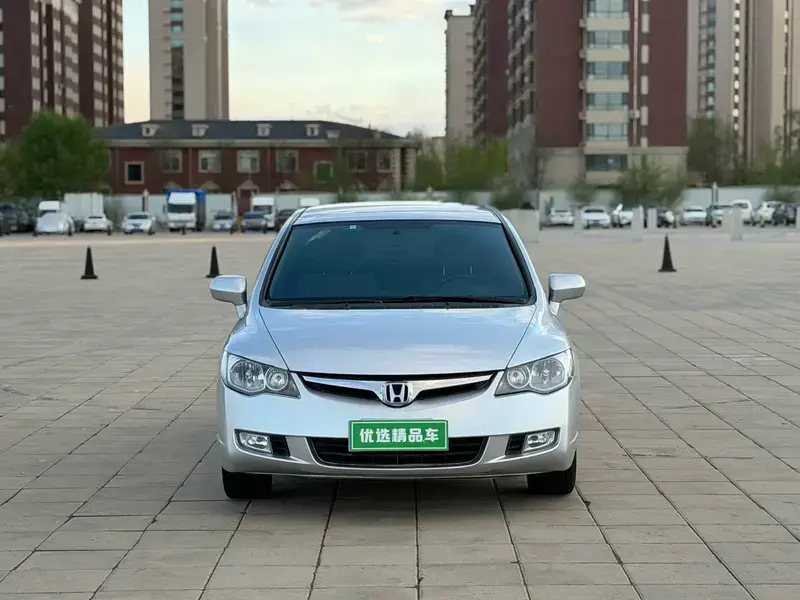 2012 Ciimo (Dongfeng-Honda) CIIMO с пробегом 90 000 км